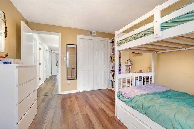 25 Rockland St 4, Boston, MA 02132