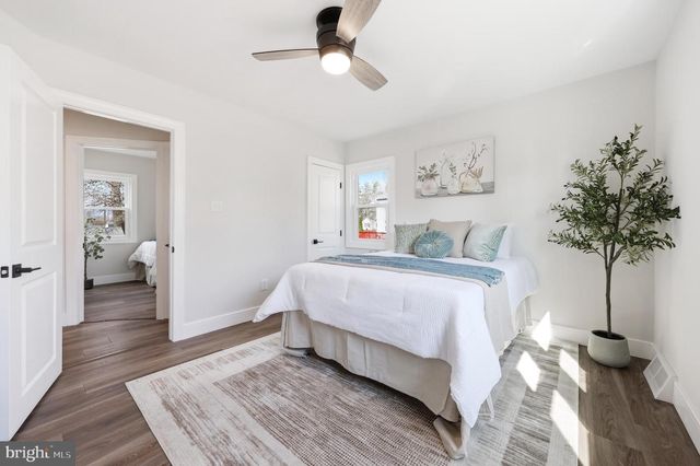 1037 FERN AVE, Glendora, NJ 08029