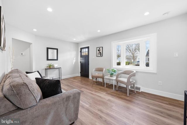 1037 FERN AVE, Glendora, NJ 08029