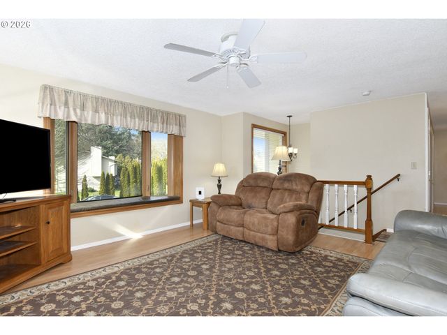 3205 Ne 130TH Ct, Vancouver, WA 98682