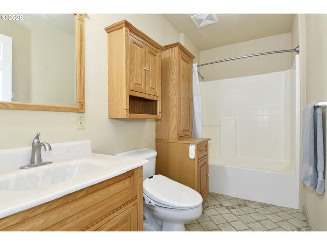 3205 Ne 130TH Ct, Vancouver, WA 98682