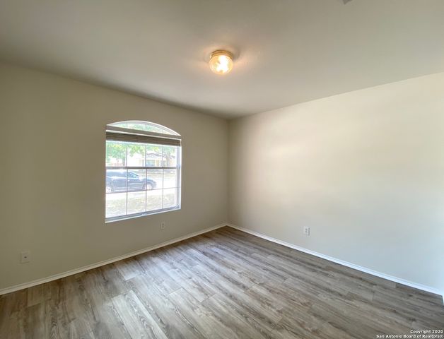 16511 CABALLO VALLEY, Selma, TX 78154