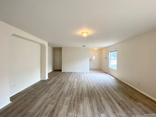 16511 CABALLO VALLEY, Selma, TX 78154