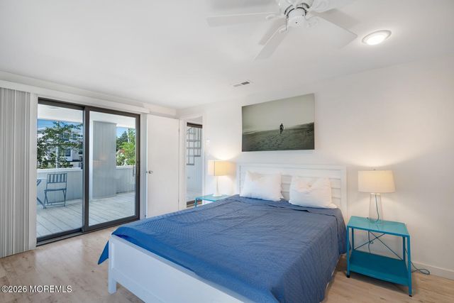 9 W 22nd Street, Barnegat Light, NJ 08006