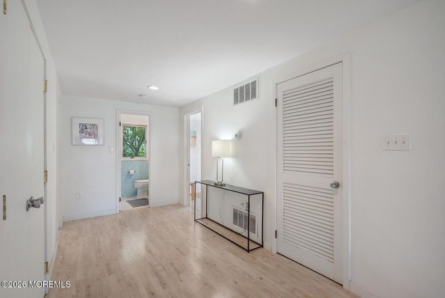 9 W 22nd Street, Barnegat Light, NJ 08006