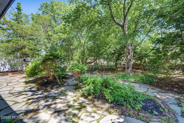 9 W 22nd Street, Barnegat Light, NJ 08006