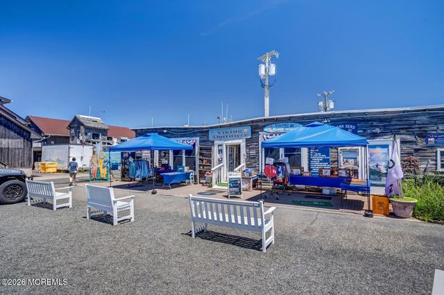 9 W 22nd Street, Barnegat Light, NJ 08006