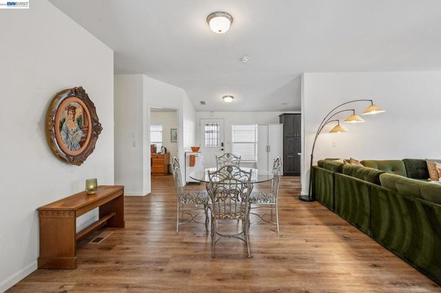 29341 Sandburg Way, Hayward, CA 94544