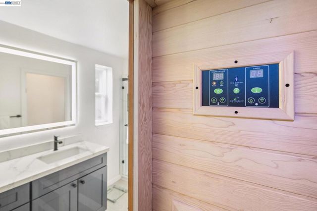 29341 Sandburg Way, Hayward, CA 94544