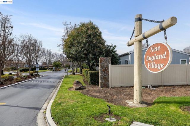 29341 Sandburg Way, Hayward, CA 94544