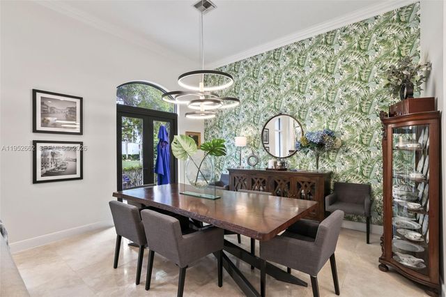 10502 Kestrel St, Plantation, FL 33324