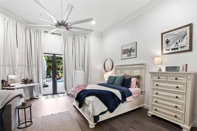 10502 Kestrel St, Plantation, FL 33324