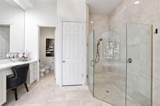 10502 Kestrel St, Plantation, FL 33324