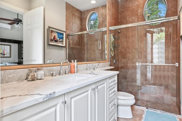 10502 Kestrel St, Plantation, FL 33324