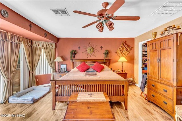 10914 S Sky Kristen Loop, Vail, AZ 85641