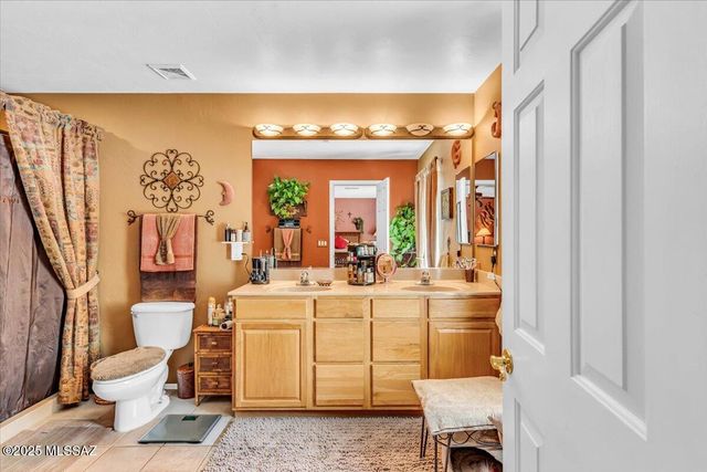 10914 S Sky Kristen Loop, Vail, AZ 85641