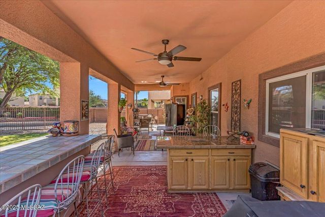 10914 S Sky Kristen Loop, Vail, AZ 85641