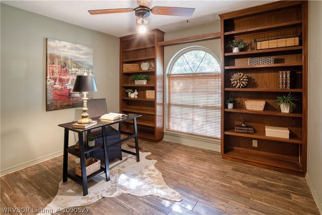 1308 6th Terrace, Barling, AR 72923