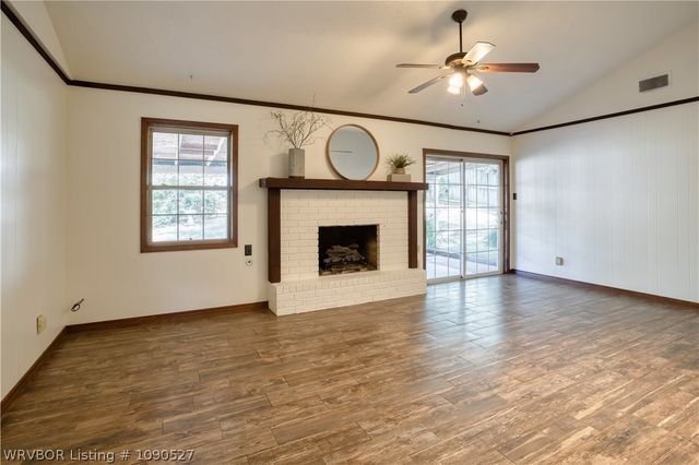 1308 6th Terrace, Barling, AR 72923