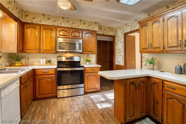1308 6th Terrace, Barling, AR 72923