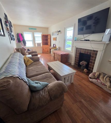 1372 W 32ND Street, Erie, PA 16508