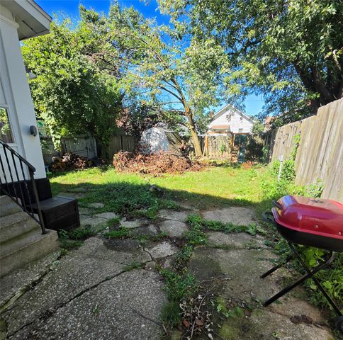 1372 W 32ND Street, Erie, PA 16508