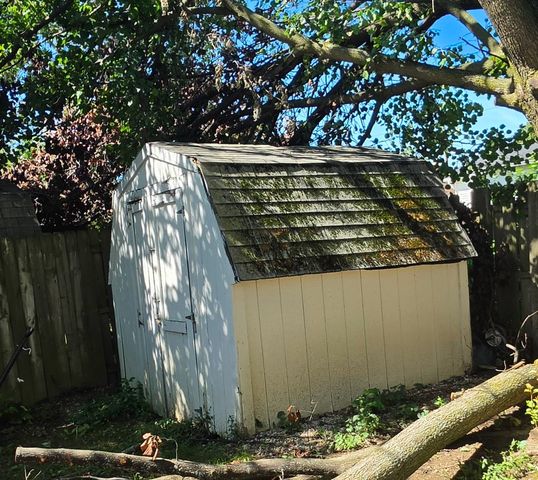 1372 W 32ND Street, Erie, PA 16508