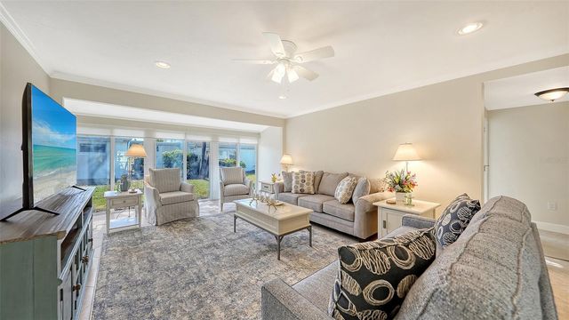 206 HOURGLASS WAY V10, Sarasota, FL 34242