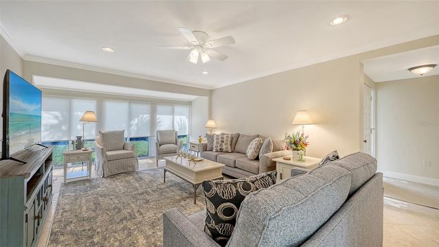 206 HOURGLASS WAY V10, Sarasota, FL 34242