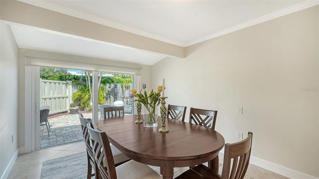 206 HOURGLASS WAY V10, Sarasota, FL 34242