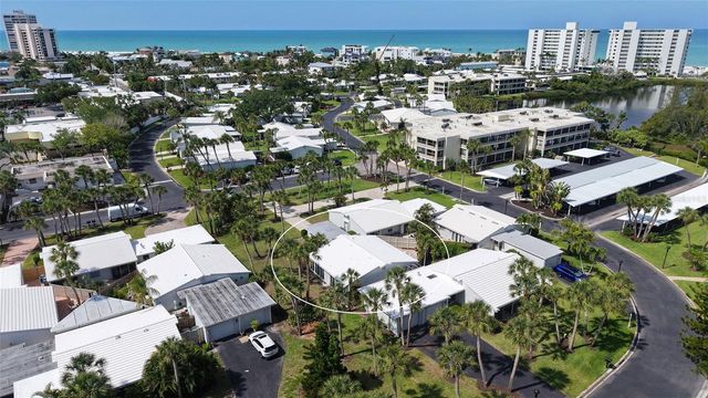 206 HOURGLASS WAY V10, Sarasota, FL 34242