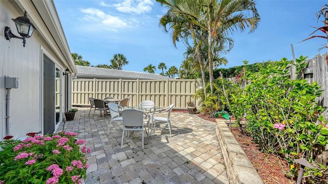 206 HOURGLASS WAY V10, Sarasota, FL 34242