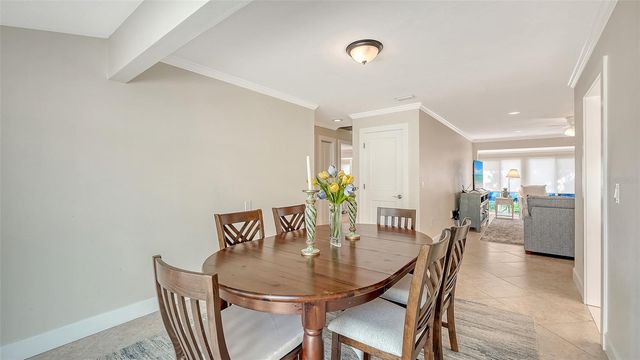 206 HOURGLASS WAY V10, Sarasota, FL 34242
