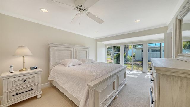 206 HOURGLASS WAY V10, Sarasota, FL 34242