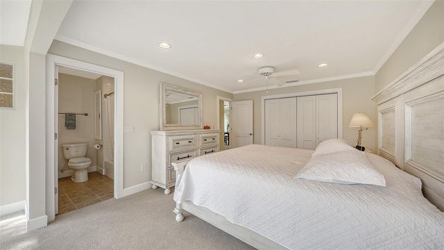 206 HOURGLASS WAY V10, Sarasota, FL 34242