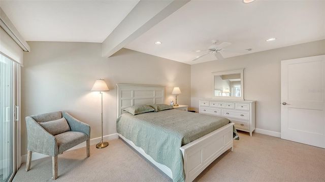 206 HOURGLASS WAY V10, Sarasota, FL 34242