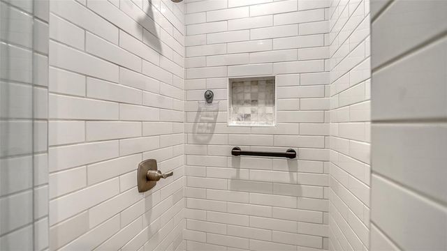206 HOURGLASS WAY V10, Sarasota, FL 34242