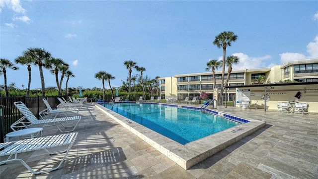 206 HOURGLASS WAY V10, Sarasota, FL 34242