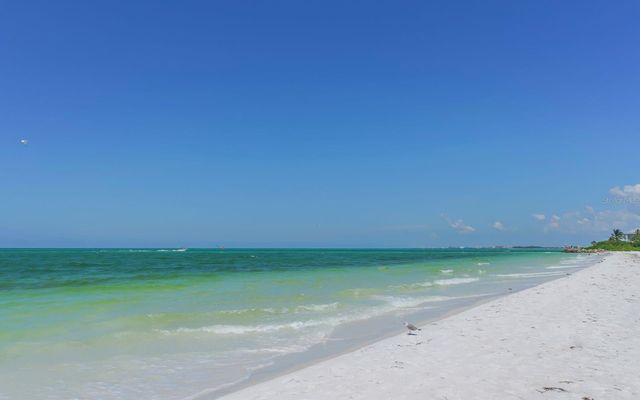 206 HOURGLASS WAY V10, Sarasota, FL 34242