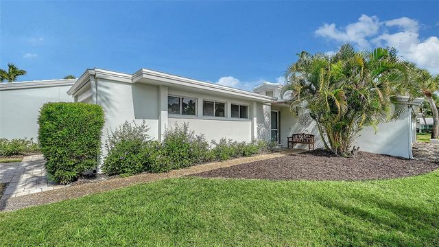 206 HOURGLASS WAY V10, Sarasota, FL 34242