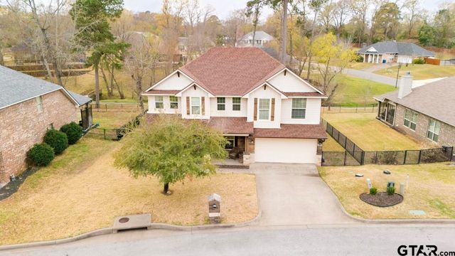 302 Parkview CT, Whitehouse, TX 75791