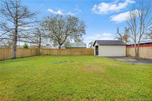 2420 Mary Ann Drive, Sulphur, LA 70663