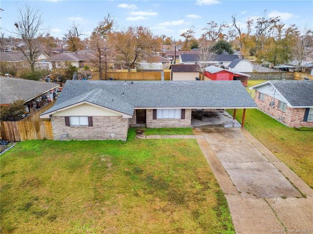 2420 Mary Ann Drive, Sulphur, LA 70663