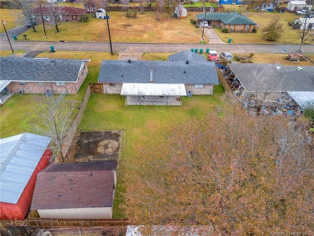 2420 Mary Ann Drive, Sulphur, LA 70663