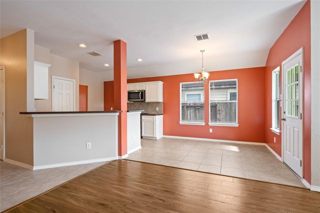 12731 Whistling Springs Drive, Humble, TX 77346