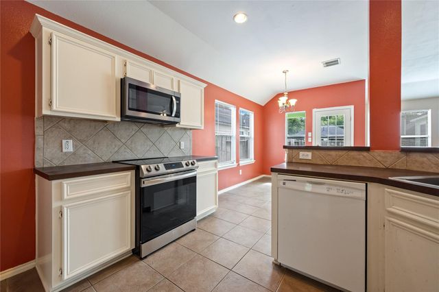 12731 Whistling Springs Drive, Humble, TX 77346