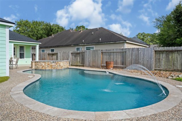 12731 Whistling Springs Drive, Humble, TX 77346