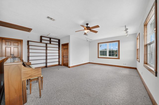 290 Phillipsburg Church Road, Chappell Hill, TX 77426