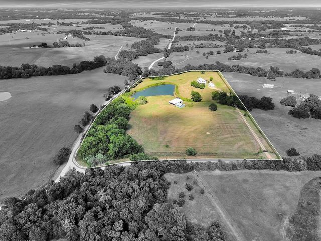 290 Phillipsburg Church Road, Chappell Hill, TX 77426