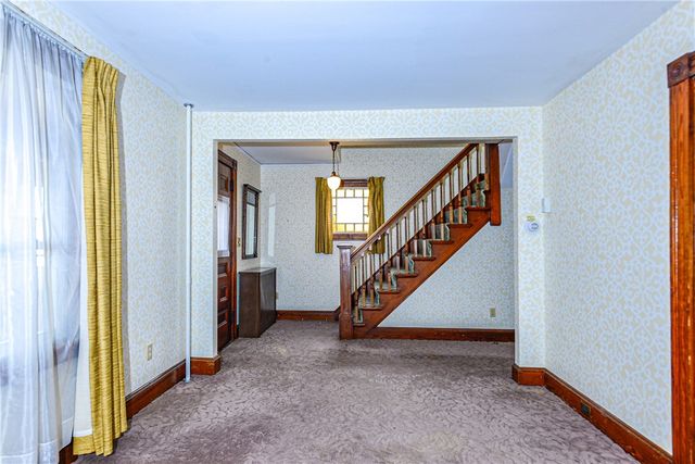 546 Jepson Lane, Middletown, RI 02842